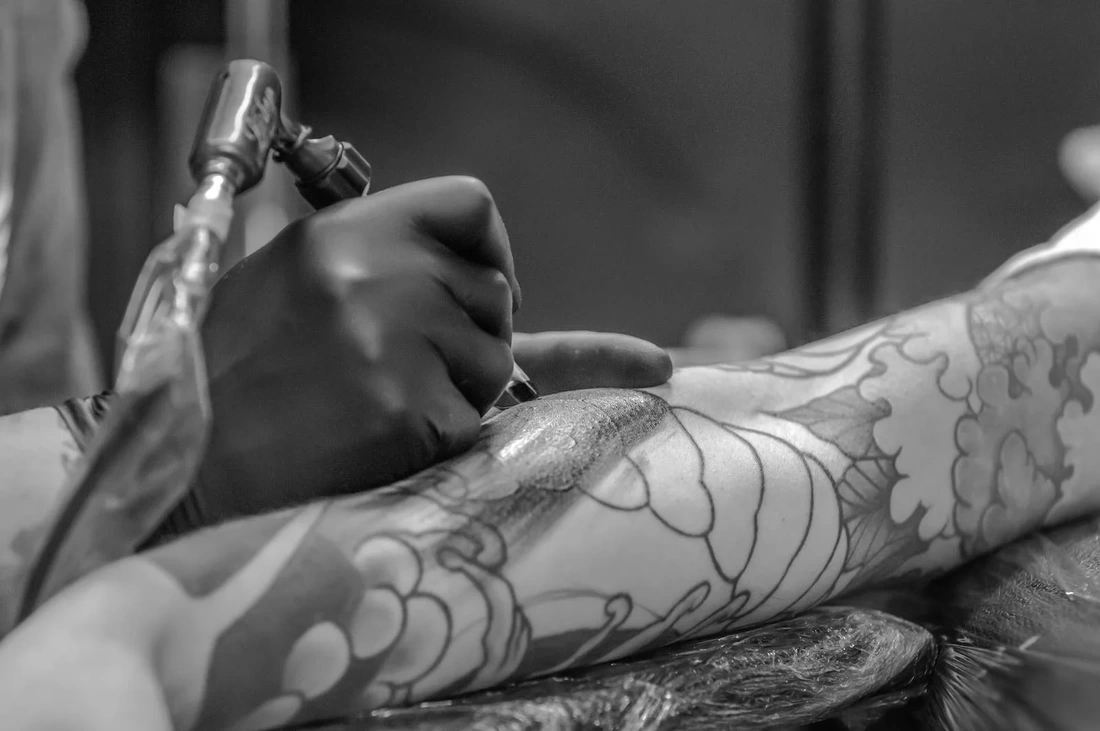 Tattoo and Body Piercing Program - TUSCARAWAS COUNTY HEALTH DEPARTMENT